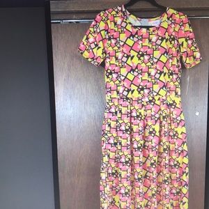 LuLaRoe Amelia